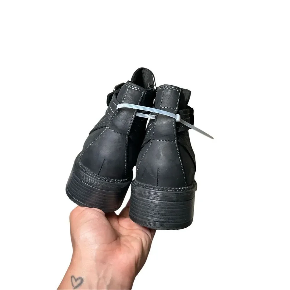 Clarks | Maye Strap Boot